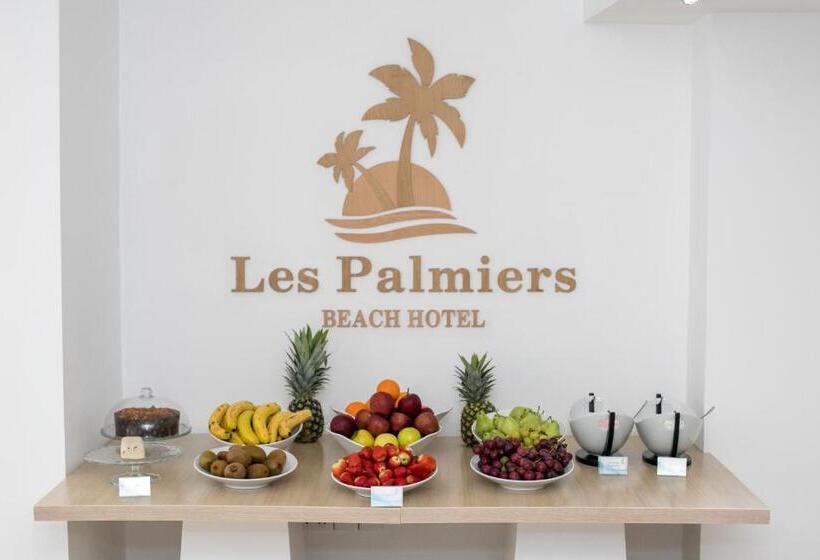 اتاق استاندارد چهارنفره با چشم‌انداز جانبی دریا, Les Palmiers Beach Boutique Hotel & Luxury Apartments
