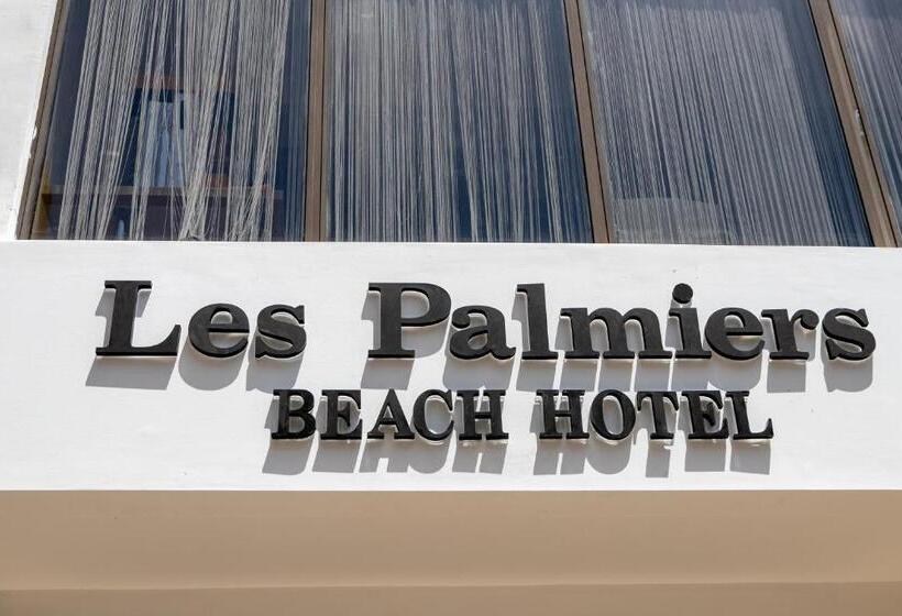 اتاق اساندارد با چشم‌انداز جانبی به دریا, Les Palmiers Beach Boutique Hotel & Luxury Apartments