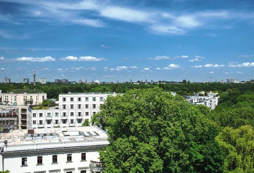 اتاق کلاب, Sheraton Berlin Grand Hotel Esplanade