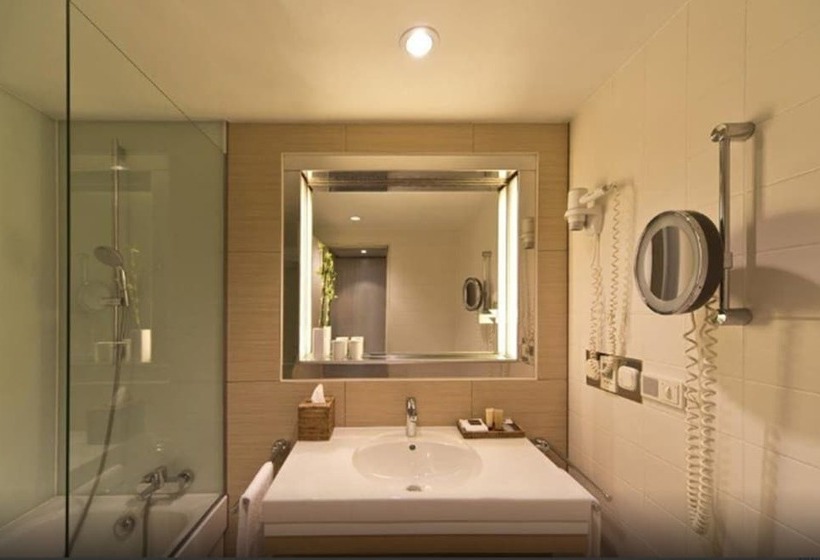 سوئیت با چشم‌انداز, Sheraton Berlin Grand Hotel Esplanade