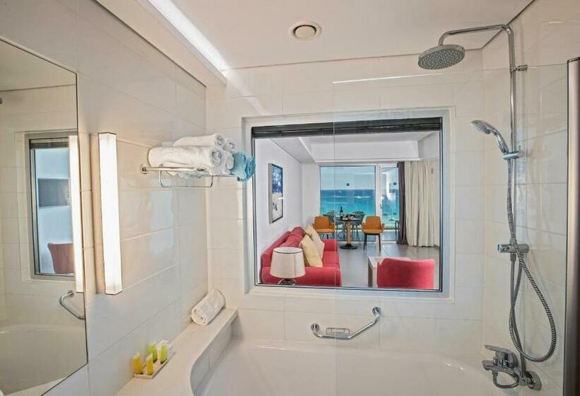 Люкс Deluxe Вид на Море, Vassos Nissi Plage Hotel & Spa