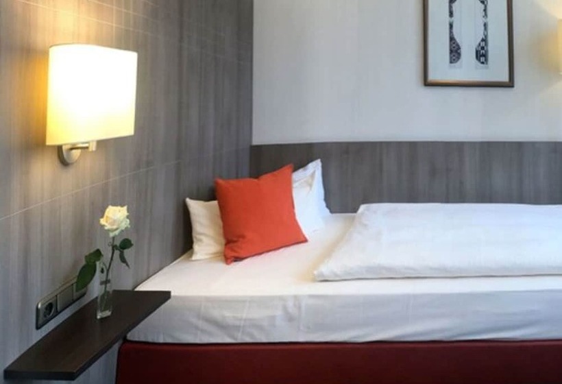 Номер Комфорт Индивидуальный, City Hotel Düsseldorf