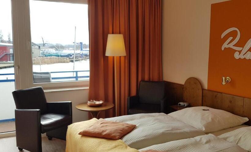 Номер Стандарт с Балконом, Akzent Hotel Strandhalle