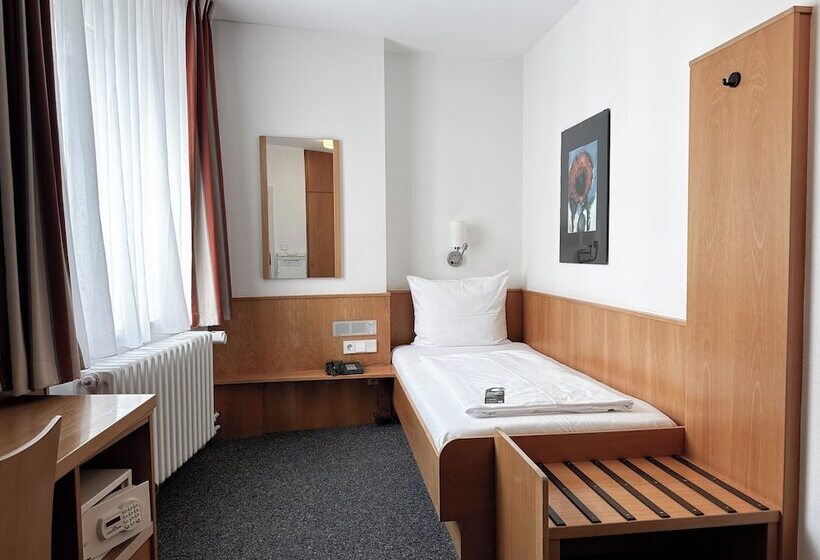 Номер Стандарт Индивидуальный, Berliner Hof