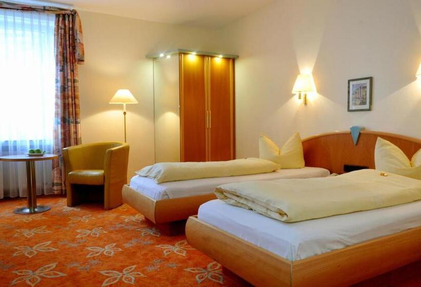 Quarto Clássico, Stadt München