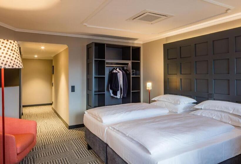 Номер Deluxe, The Midtown
