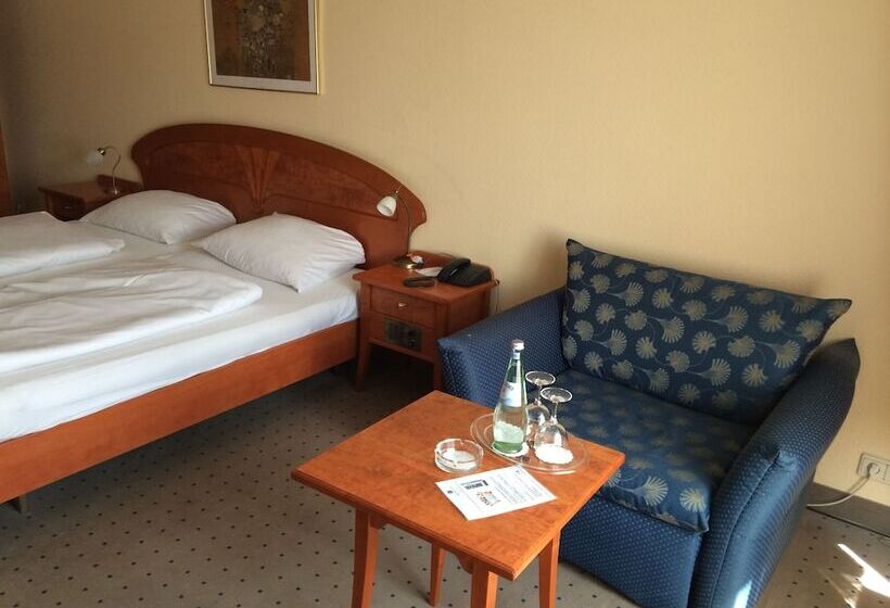 Номер бизнес-класса, Tryp By Wyndham Kassel City Centre