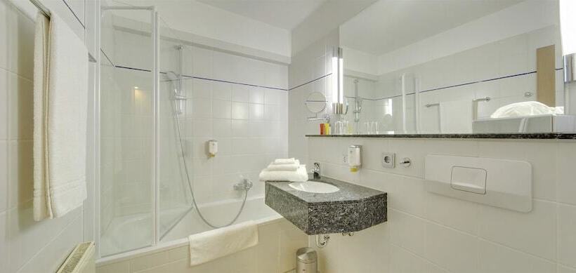 جناح جونيور, Best Western Plus Hotel Steinsgarten