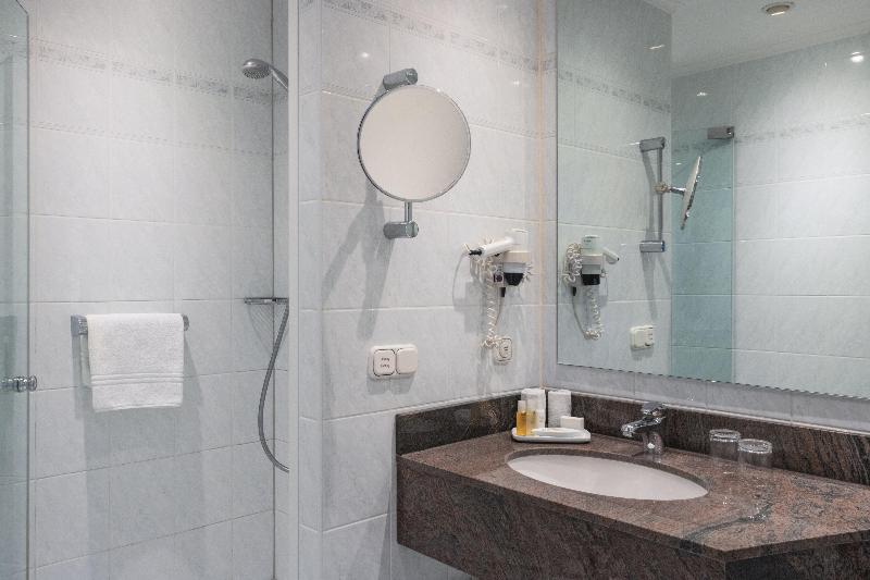 اتاق استاندارد, Crowne Plaza Frankfurt Congress Hotel, An Ihg