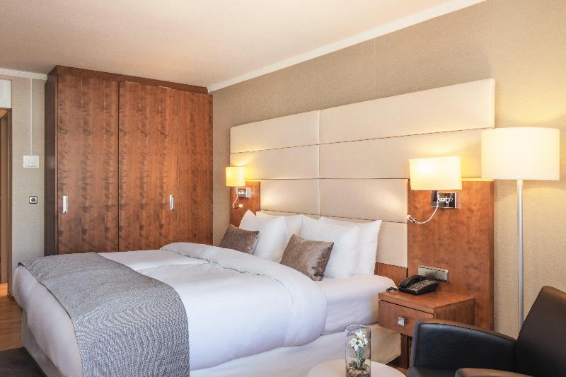 سوییت, Crowne Plaza Frankfurt Congress Hotel, An Ihg