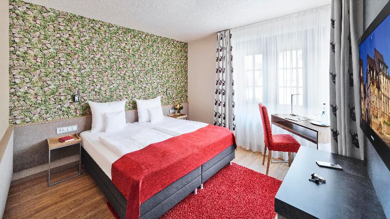 Comfort Room, Hirsch