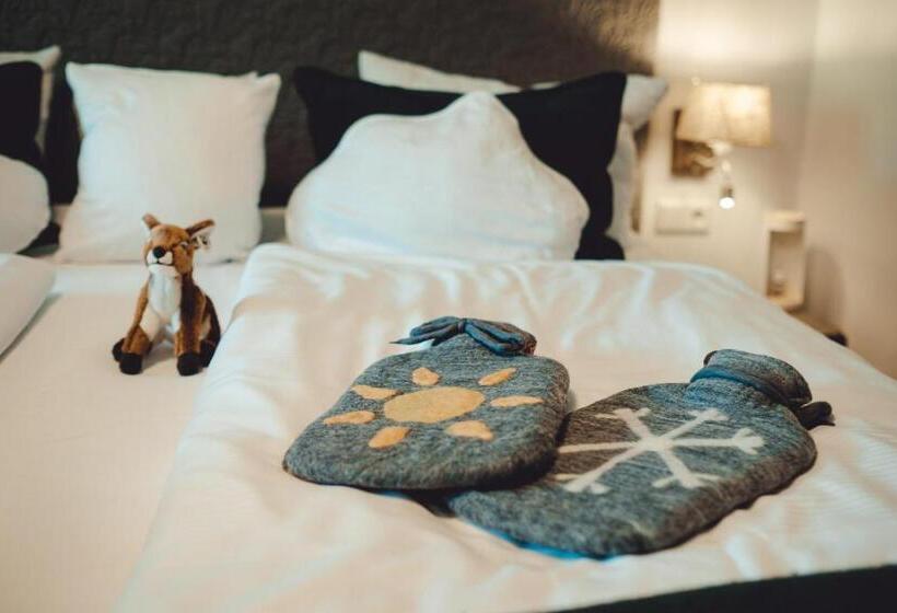 Номер Стандарт с Балконом, Berghotel Rehlegg