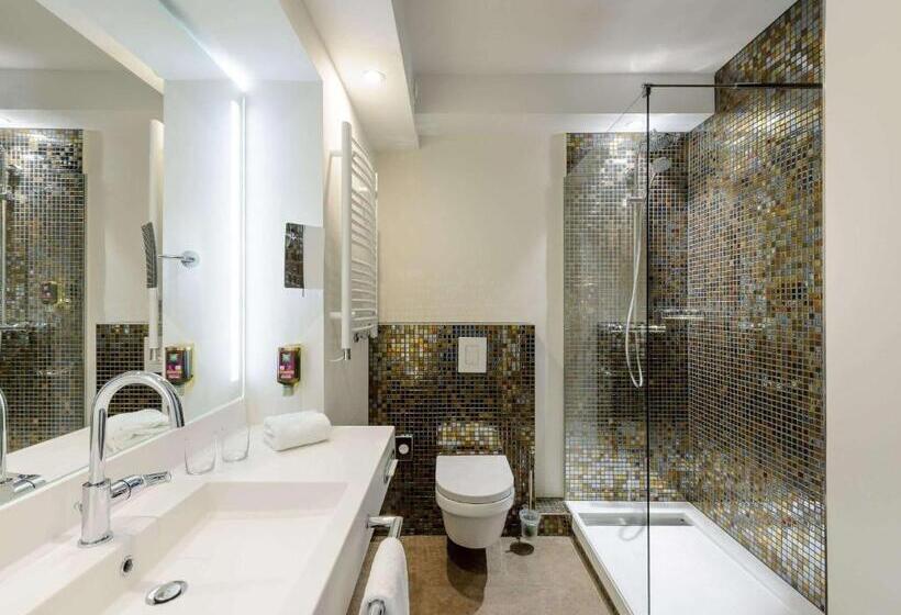 Family Suite, Ibis Styles Regensburg