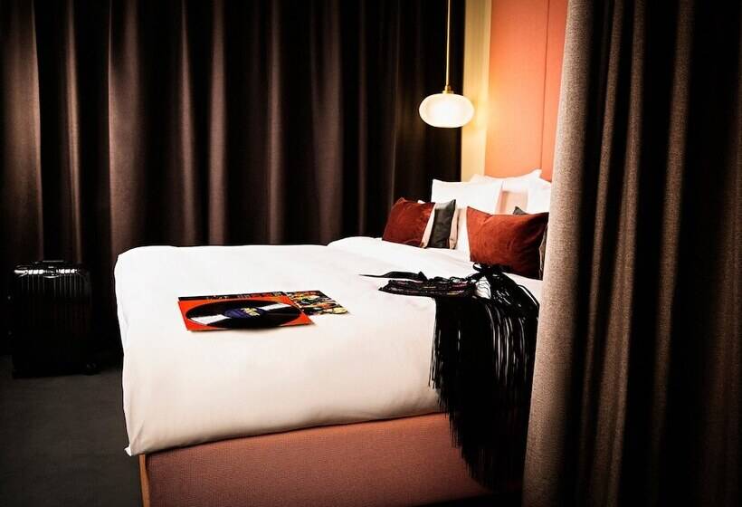 Люкс Комфорт, Jams Music Hotel Munich