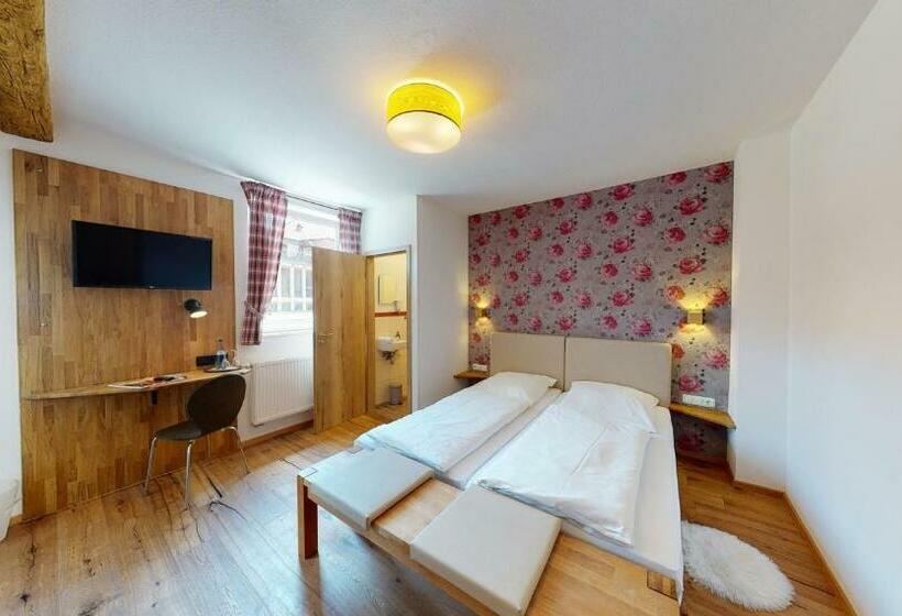 Quarto Triplo Estandar, Rothenburger Hof