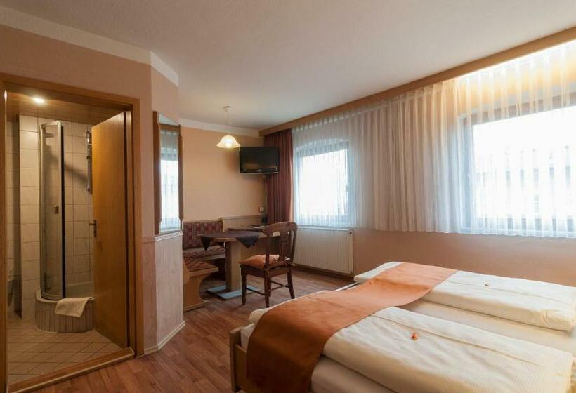 Номер Стандарт, Rothenburger Hof
