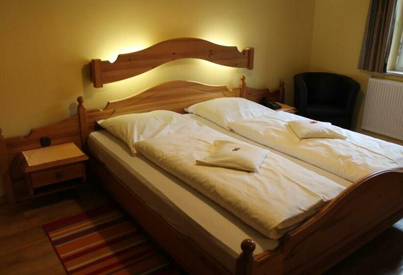 Quarto Economy, Rothenburger Hof