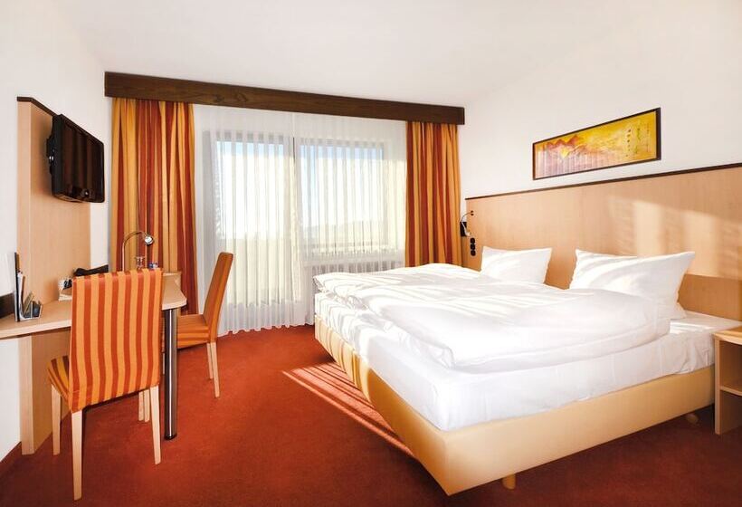 Номер Стандарт Трехместный, Seligweiler Hotel & Restaurant