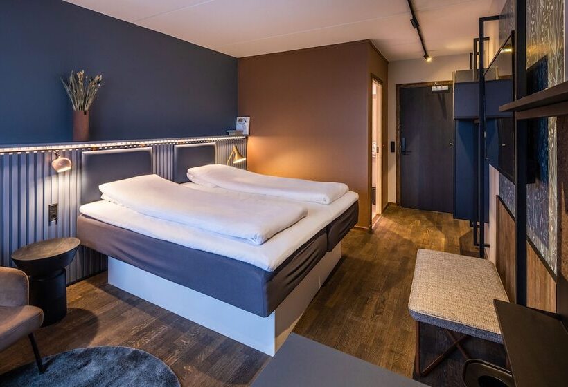 Номер Superior, Pier 5