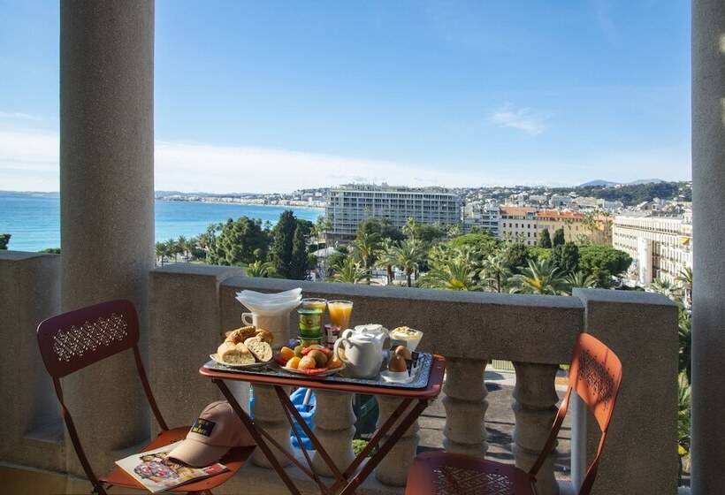 Triple Room Sea View, Albert 1er
