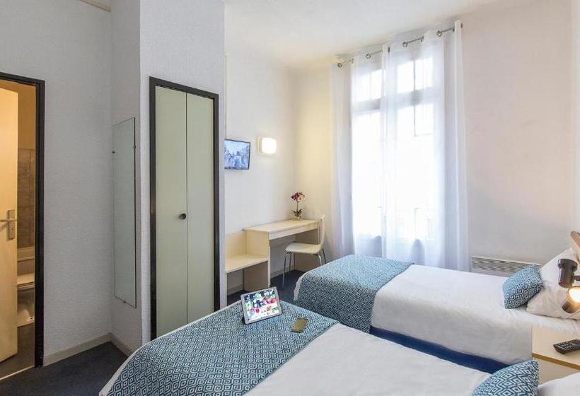 Quarto standard, Hôtel Aneto