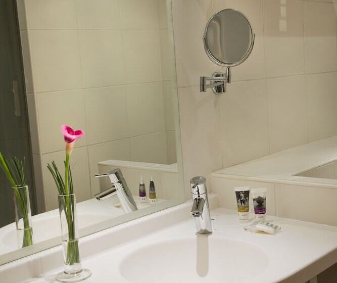 Номер Престиж, Mercure Toulouse Centre Wilson Capitole