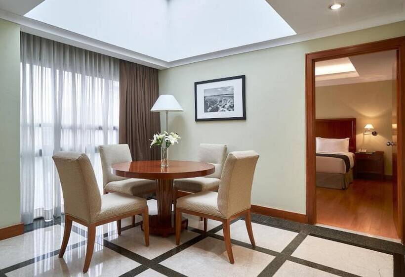 Люкс, Oro Verde Guayaquil