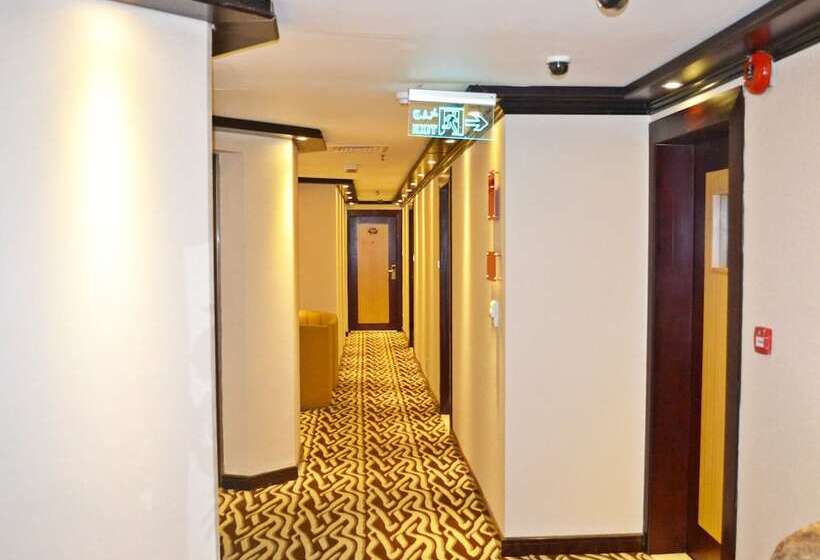 Quarto Classe Business, Strand