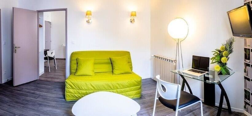 Номер Superior, Théâtre Hôtel Chambéry
