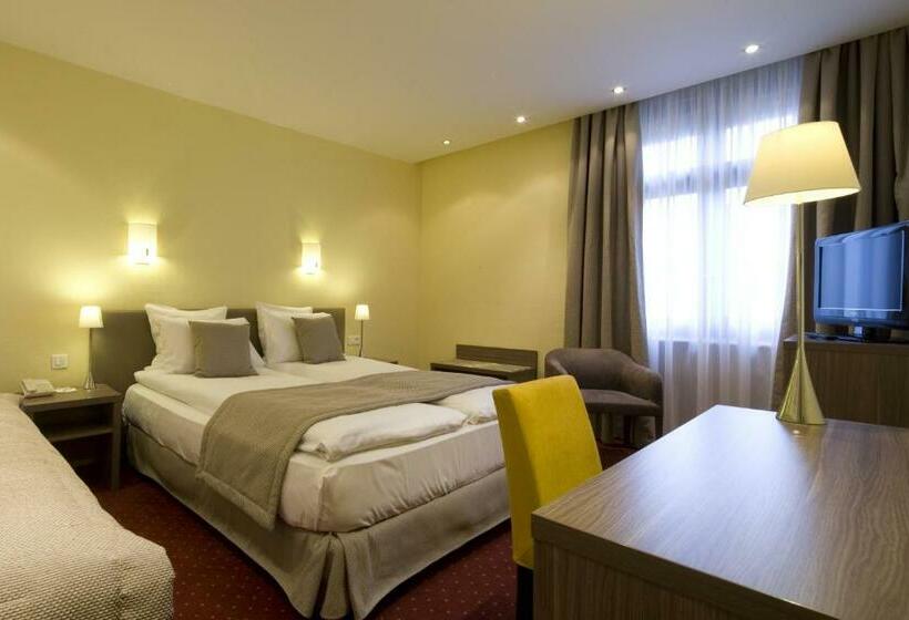 Номер Стандарт, Grand Hôtel Bristol
