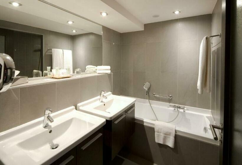 Номер Deluxe, Grand Hôtel Bristol