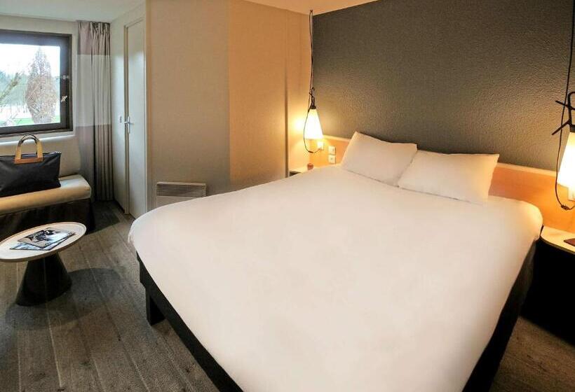 Номер Стандарт, Ibis Maisons Laffitte