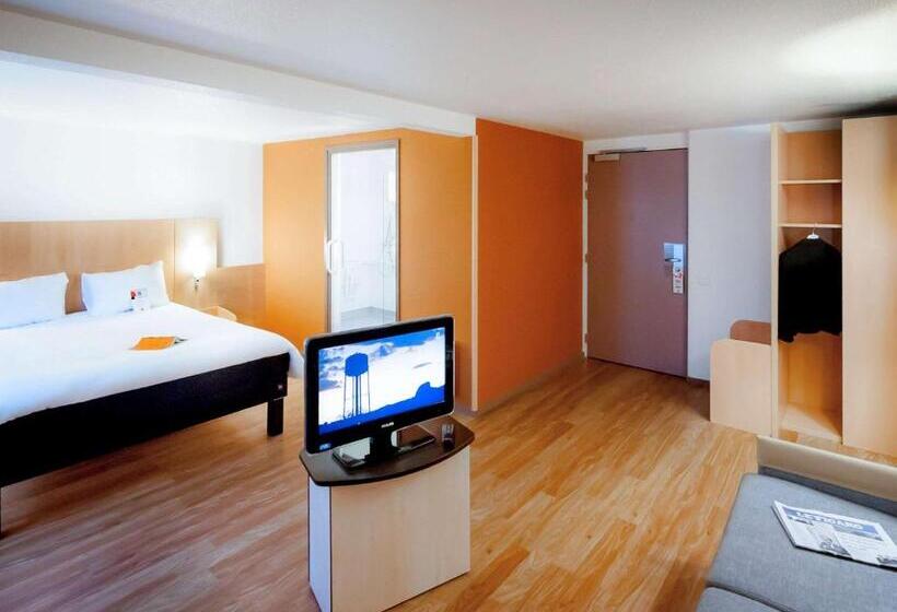 Семейный Номер, Ibis Maisons Laffitte