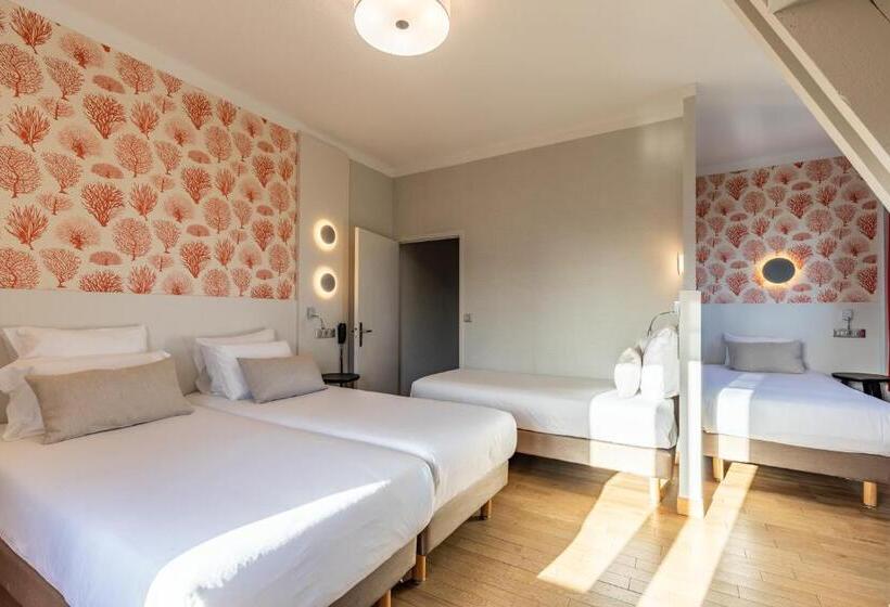 Четырехместный Номер Стандарт, Kyriad Saint Malo Centre Plage