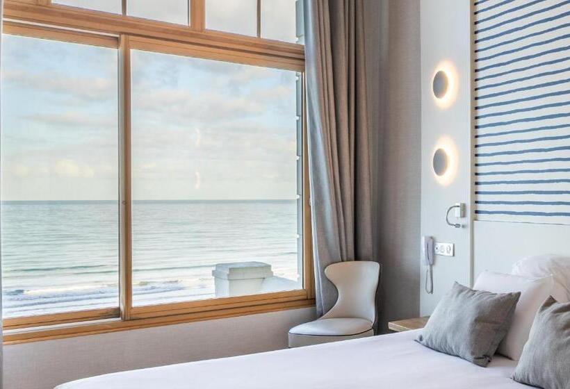 Apartament 1 Sypialnia Widok Morze, Kyriad Saint Malo Centre Plage