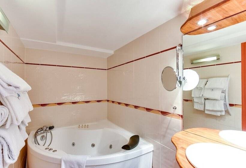 Номер Дюплекс, Kyriad Saint Malo Centre Plage