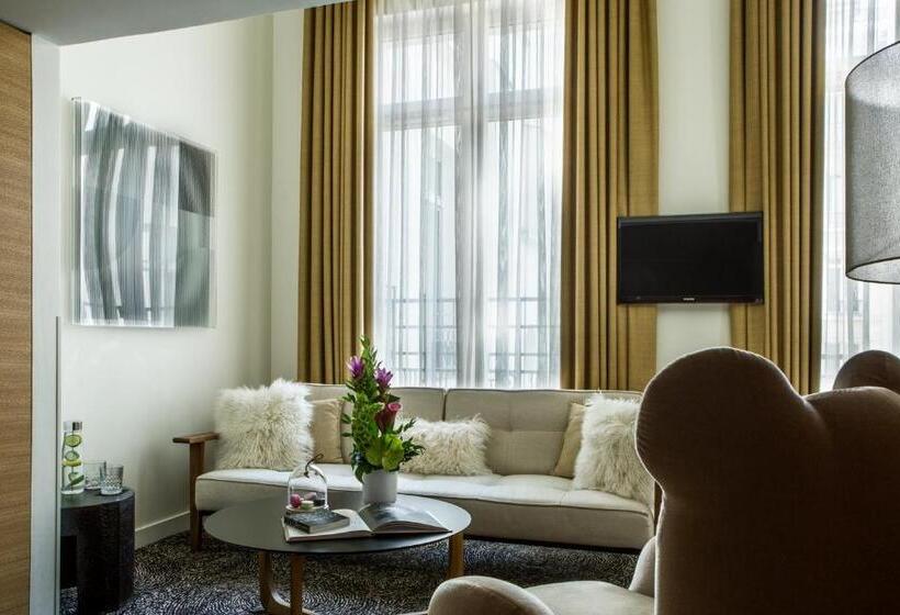 سوییت جونیور, Marignan Champs Elysees