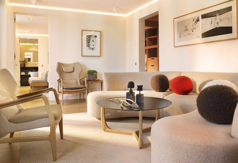 سوییت, Marignan Champs Elysees