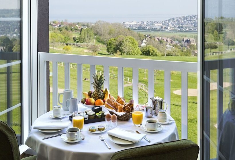 Номер Executive Вид на Море, Hôtel Barrière L Hôtel Du Golf