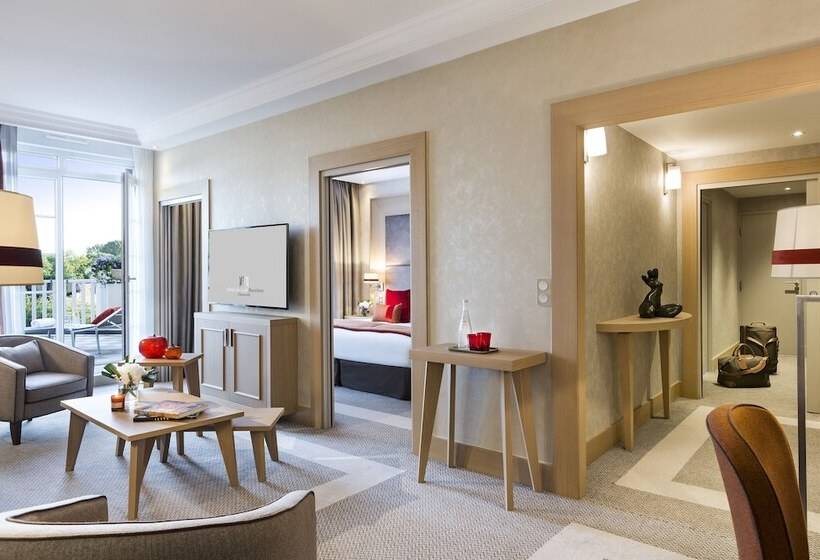 Люкс Повышенной Комфортности, Hôtel Barrière L Hôtel Du Golf