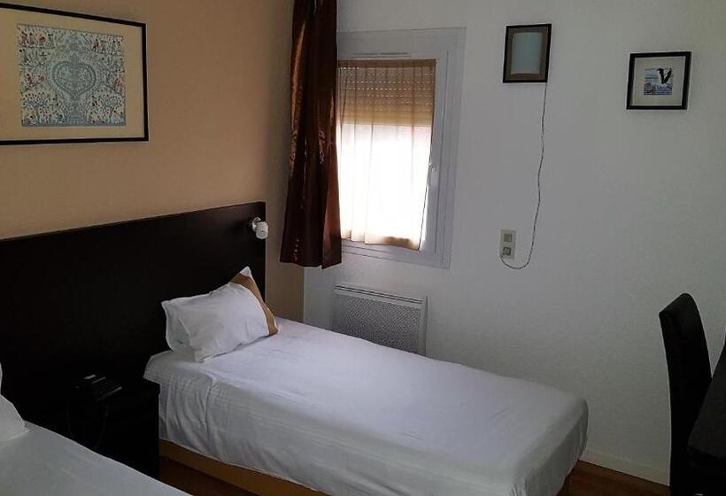 Номер Стандарт, Hôtel D Alsace