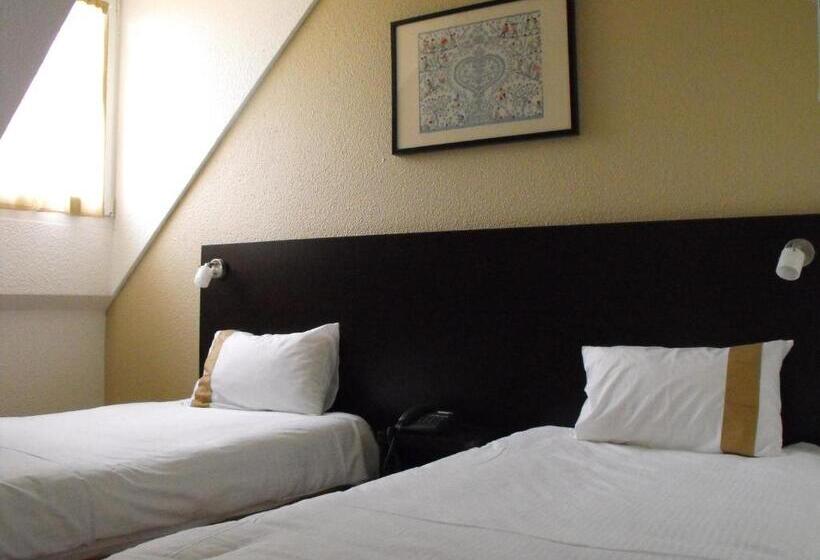 Четырехместный Номер Стандарт, Hôtel D Alsace
