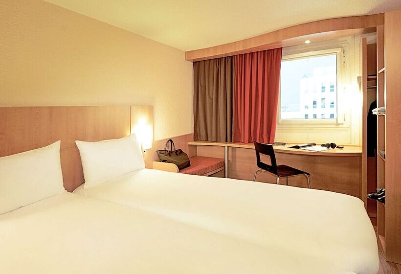 Номер Стандарт, B&b Hotel Blois Nord Vallée Maillard