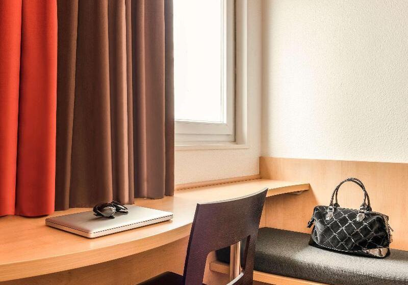 Номер Стандарт, Ibis Paris Porte De Bagnolet