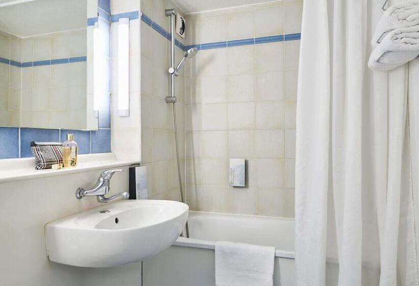 Номер Стандарт, Kyriad Direct Soissons