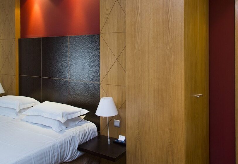 Номер Deluxe, Best Western Plus Monopole Metropole
