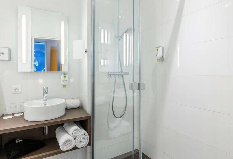 Семейный Номер, Best Western Plus Monopole Metropole