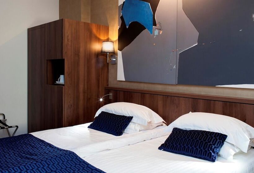 Семейный Номер, Best Western Plus Monopole Metropole