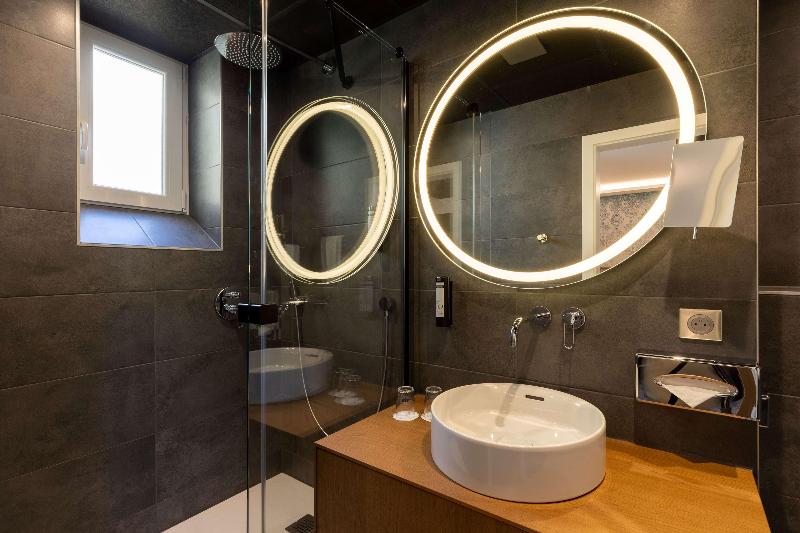 Номер Комфорт, Best Western Plus Monopole Metropole
