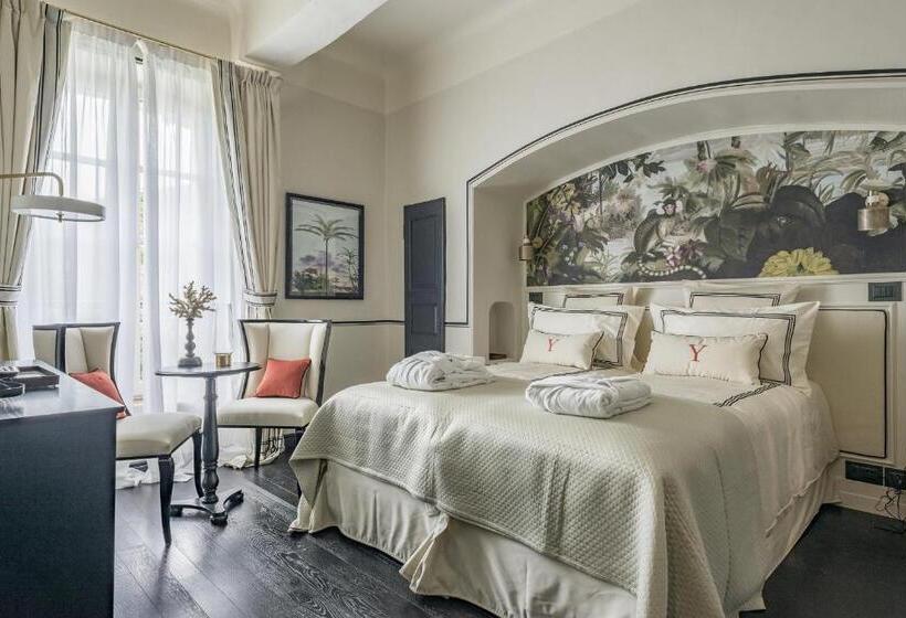 Quarto Superior, Le Yaca Saint Tropez